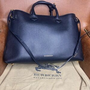 Burberry Black Leather Banner Tote Bag with Nova Check Sides